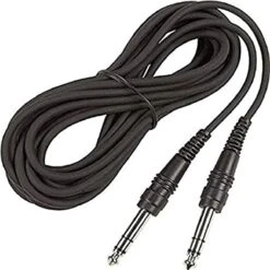 Hosa CSS-103 1/4-Inch TRS To 1/4-Inch TRS Balanced Interconnect Cable, 3-Feet(Hosa Css 103 1 4 Inch Trs To 1 4 Inch Trs Balanced Interconnect Cable 3 Feet)